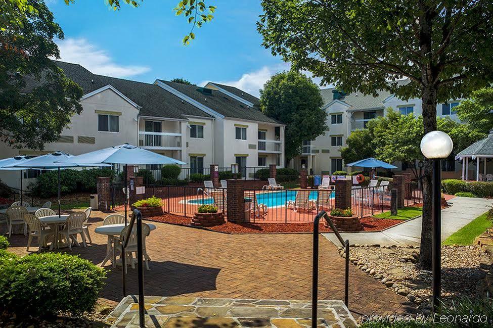 Baymont By Wyndham Norcross Atlanta Hotel Exterior foto