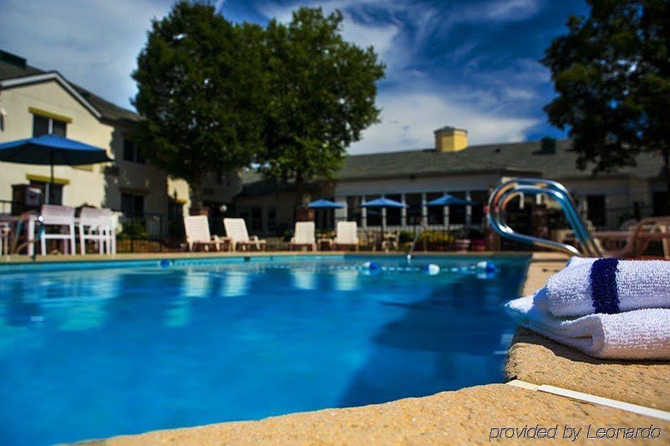 Baymont By Wyndham Norcross Atlanta Hotel Exterior foto