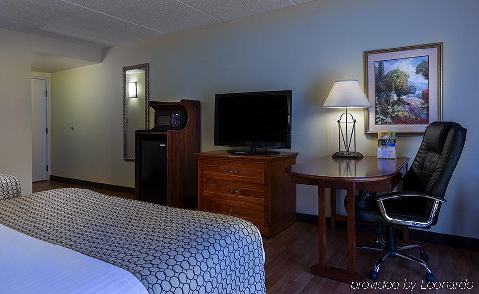 Baymont By Wyndham Norcross Atlanta Hotel Exterior foto